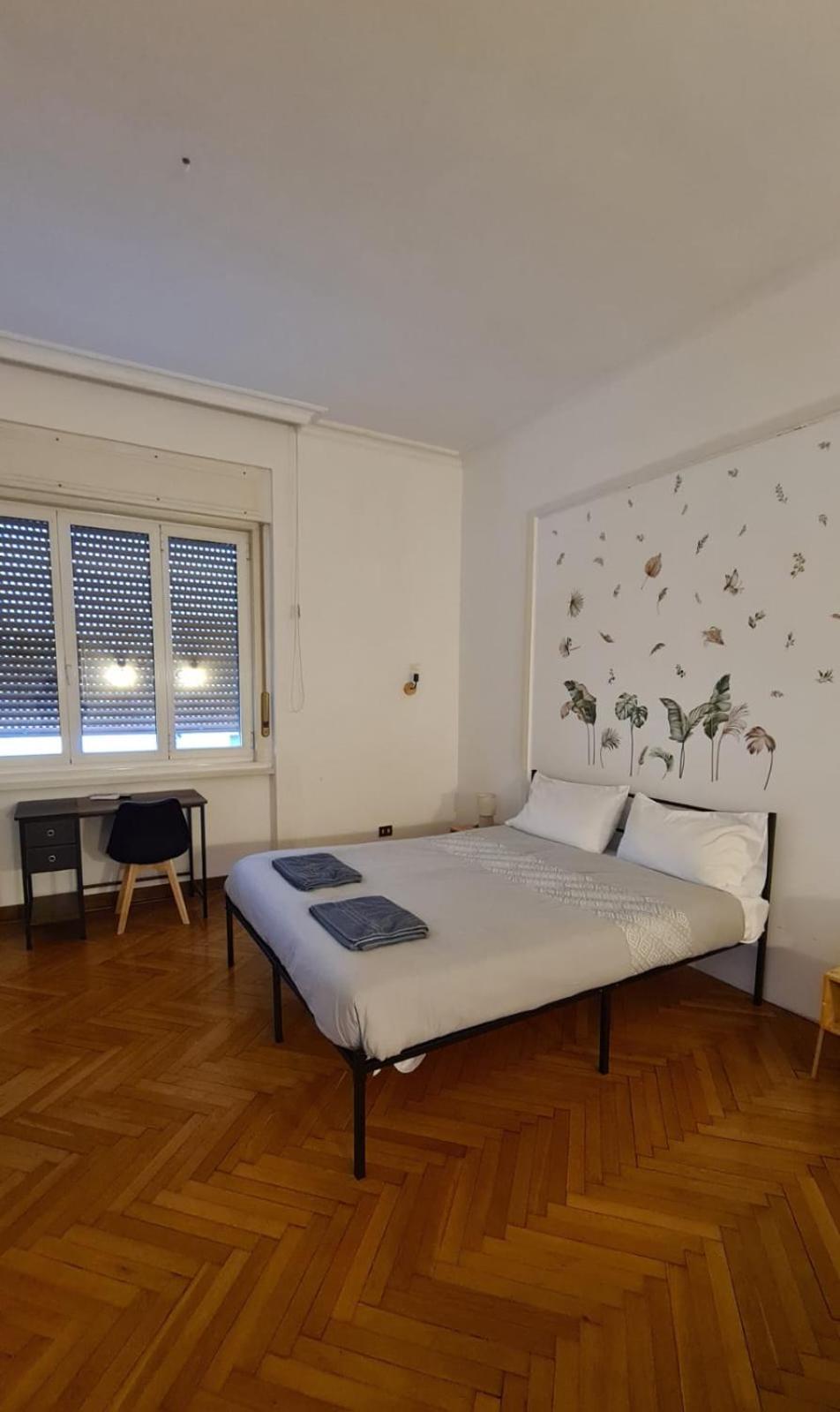 Dock Bay Lodge Hostello Триест Экстерьер фото