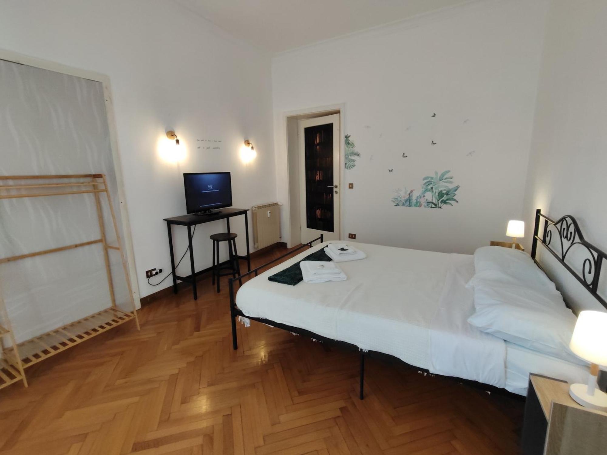 Dock Bay Lodge Hostello Триест Экстерьер фото