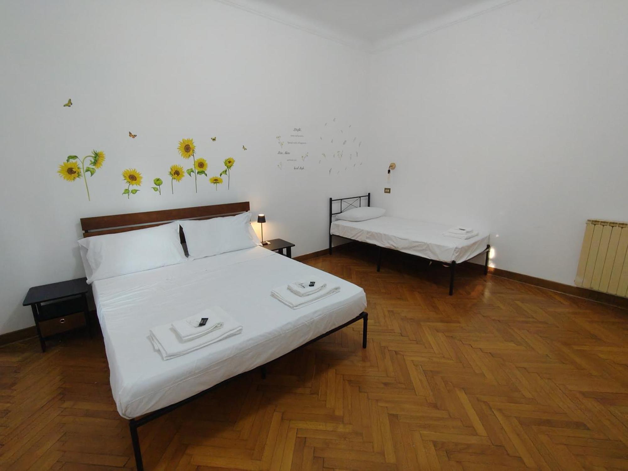 Dock Bay Lodge Hostello Триест Экстерьер фото
